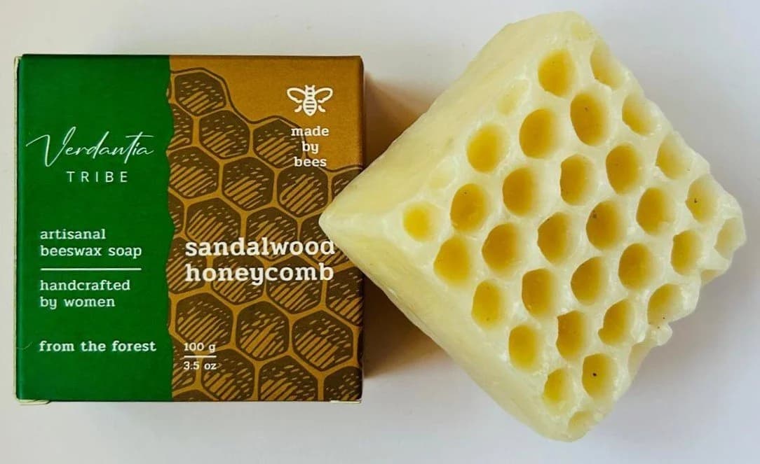 Sandalwood Honeycomb Soap — 100 Grams detail 2